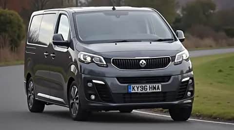 PEUGEOT TRAVELLER 2.0 BlueHDi 150 4x4