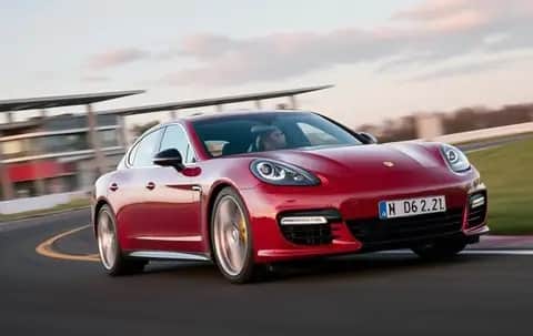 PORSCHE PANAMERA 4.8 GTS