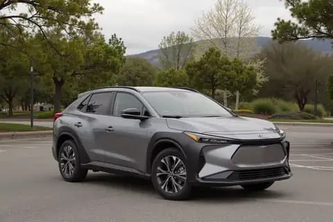 TOYOTA BZ4X EV (XEAM10)