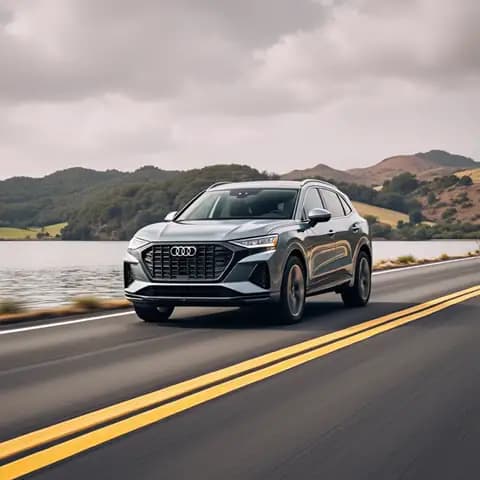 AUDI Q4 40 e-tron