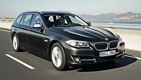 BMW 5-SERIE 550 i