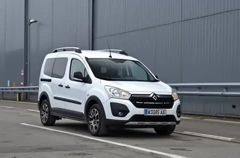 DACIA DOKKER 1.3 TCe 100