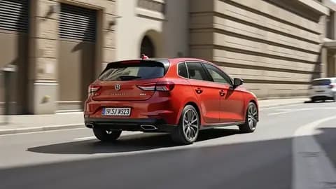 HYUNDAI i30 1.4