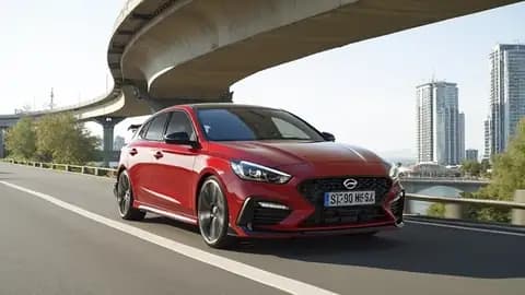 HYUNDAI i30 2.0 N