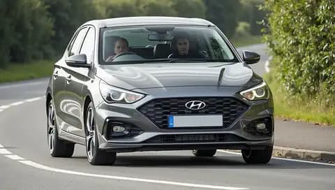 HYUNDAI i30 FASTBACK 1.5 T-GDI Hybrid 48V