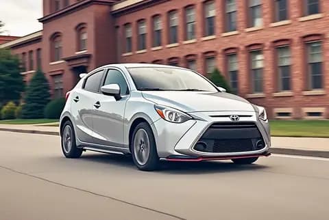 TOYOTA YARIS 1.3