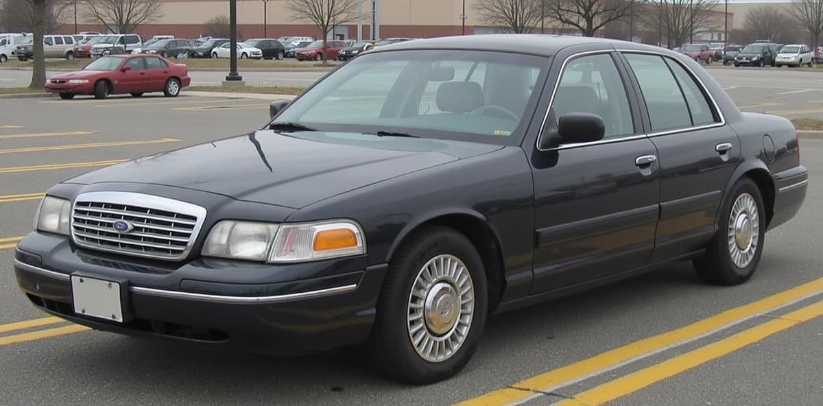 FORD USA CROWN VICTORIA 4.6