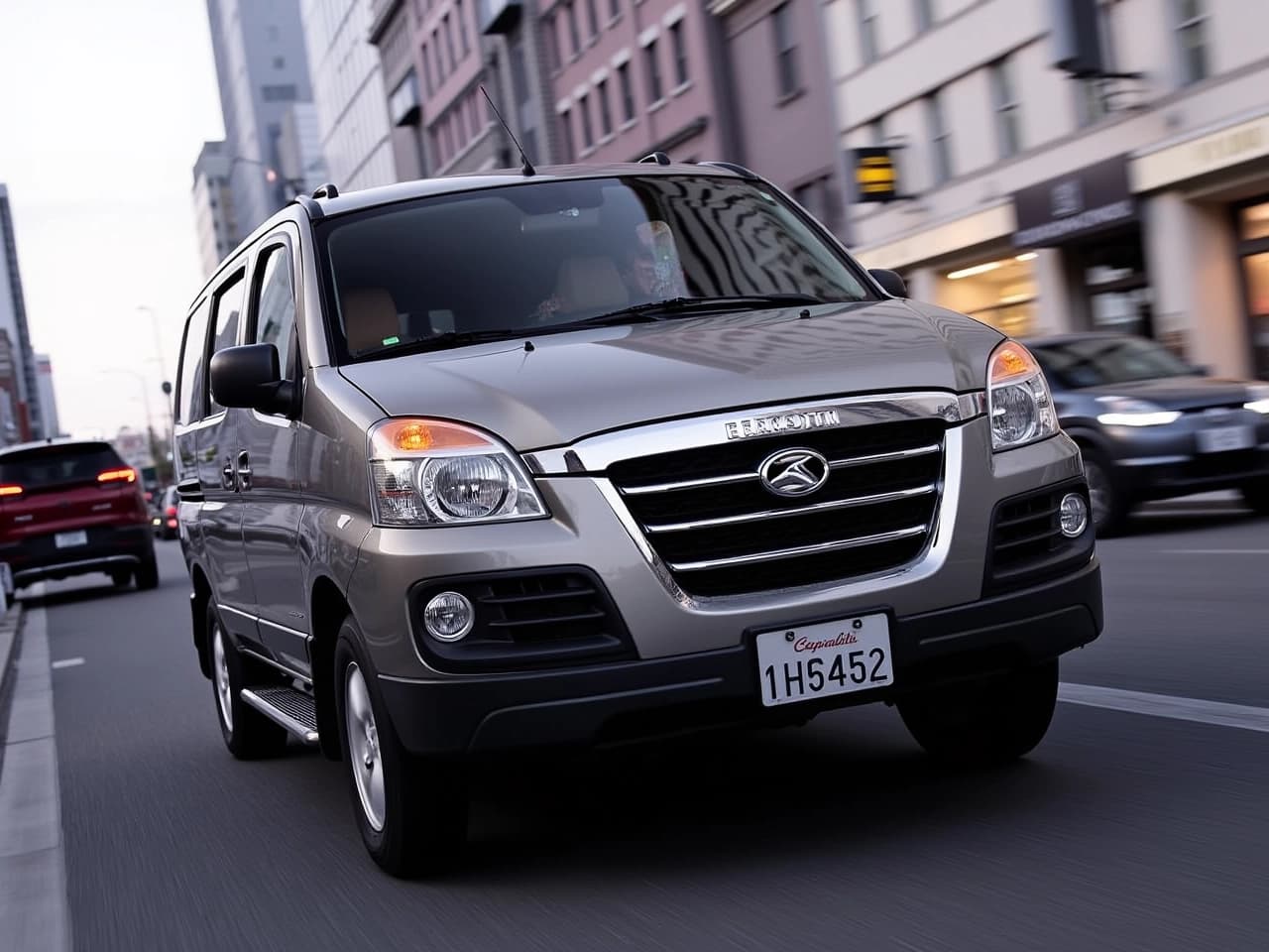 HYUNDAI H-1 / STAREX 2.4 4WD