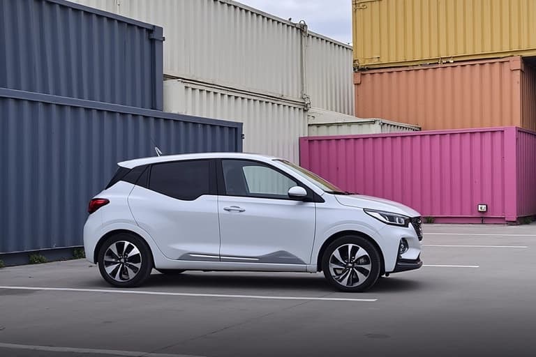 HYUNDAI i10 1.1