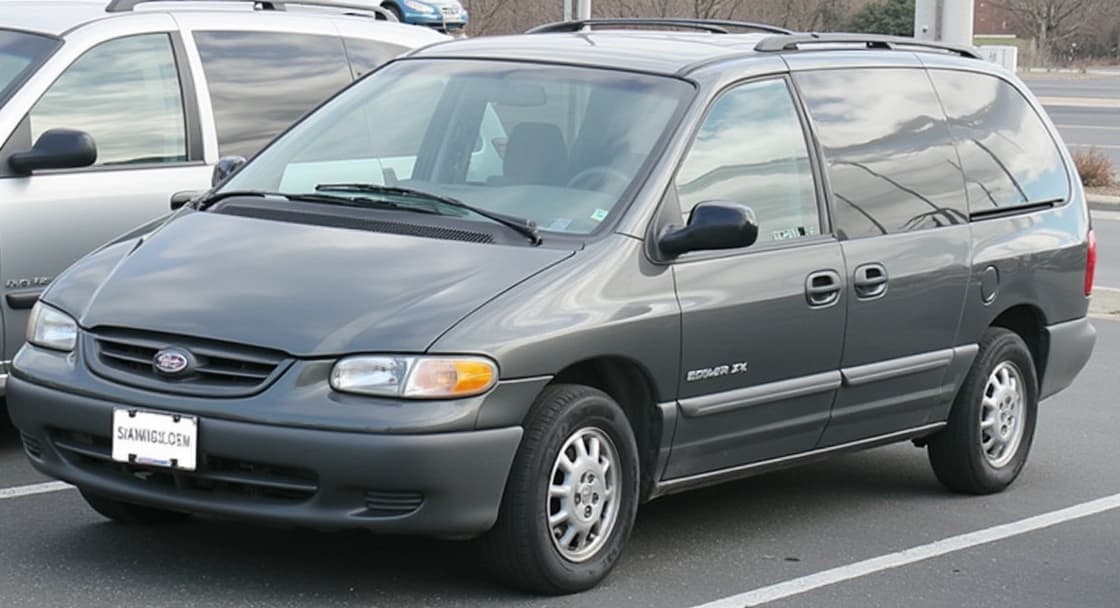PLYMOUTH VOYAGER / GRAND VOYAGER 2.0 i