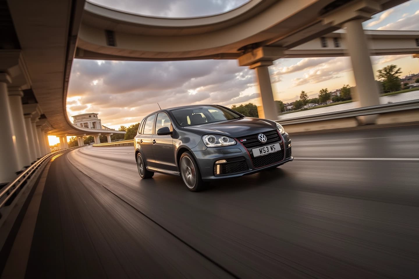 SEAT LEON 1.5 eTSI